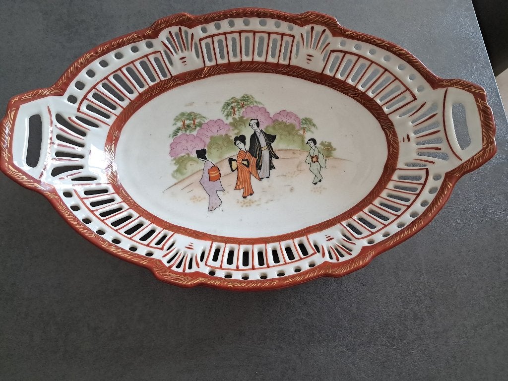Plat ajouré ancien en porcelaine Bavaria Schwarzenhammer, Enlèvement
