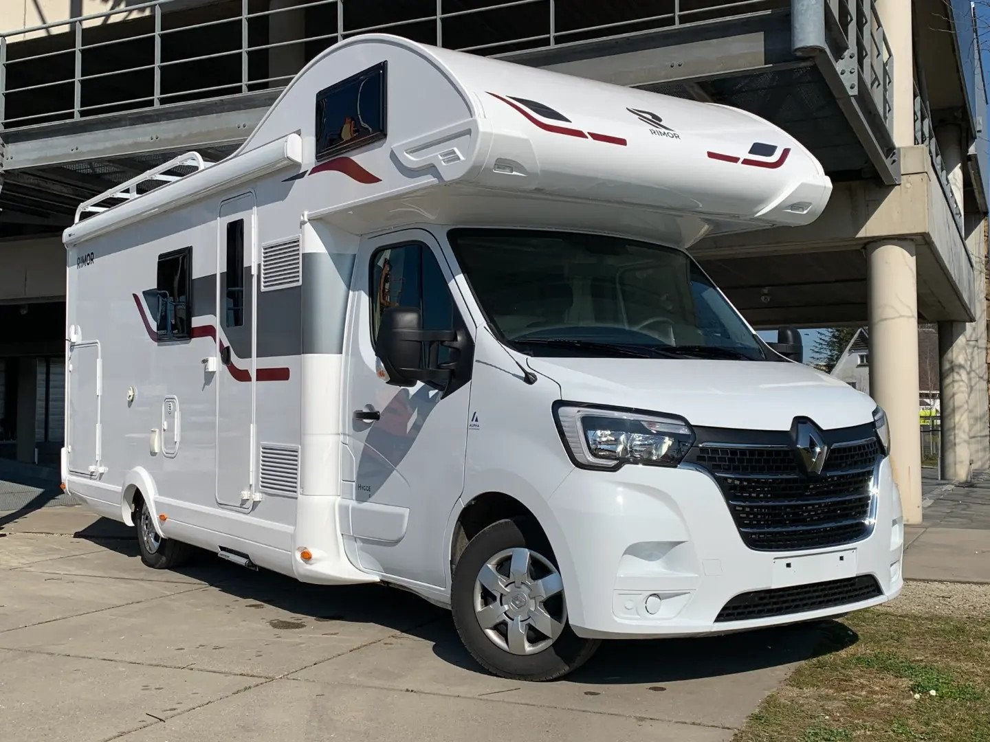 Rimor Hygge 5 Renault 145PK/Cv (bj 2024), Caravans en Kamperen, Alkoof, 7 tot 8 meter, Bedrijf, Rimor
