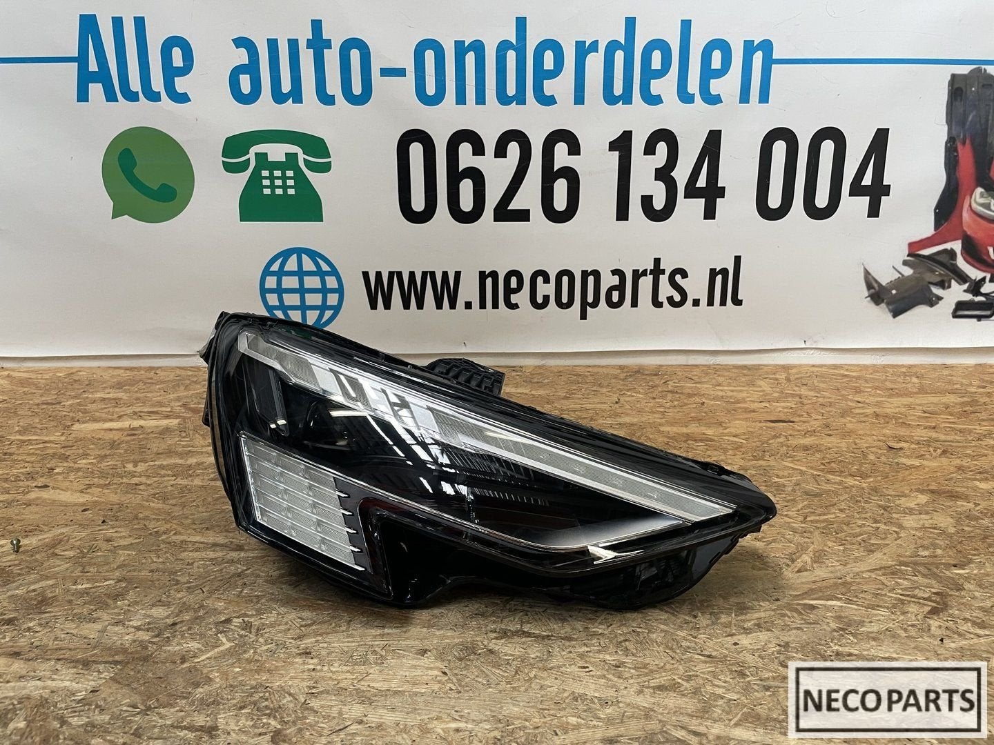 AUDI A3 8Y MATRIX LED KOPLAMP COMPLEET RECHTS 8Y0941036, -, Audi, Utilisé, -