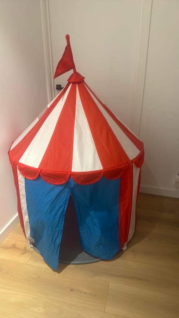 Ikea tent, Ophalen, Zo goed als nieuw