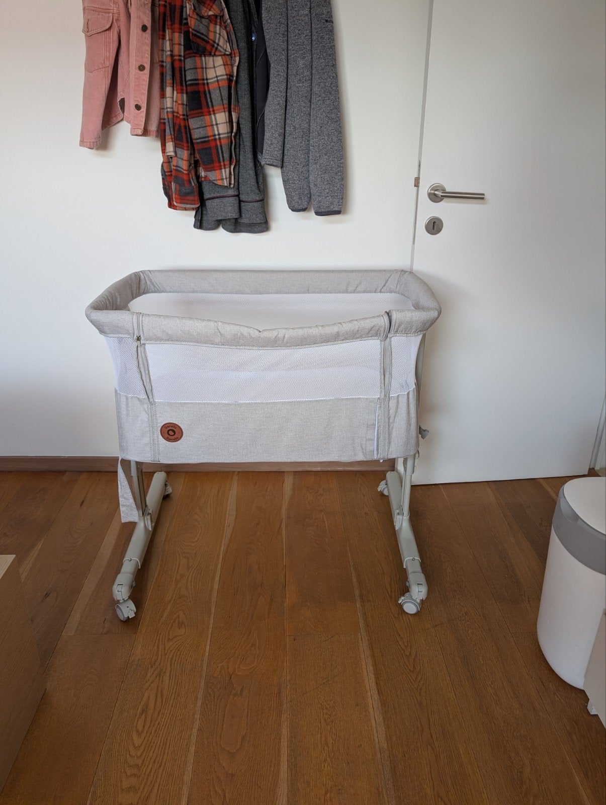 Lionelo Theo co-sleeping crib., Ophalen