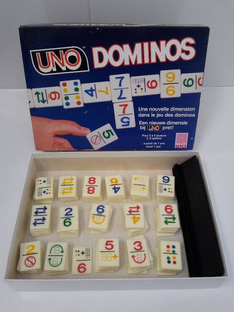 Vintage spel Uno Dominos, 2-6 sp., a.n., + 1 gratis promo, Enlèvement ou Envoi, Comme neuf, Sio
