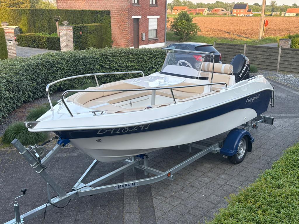 Boot - consoleboot 40 pk, Sports nautiques & Bateaux, Bateaux à moteur & Yachts à moteur, Comme neuf, Polyester, Essence, Moteur hors-bord