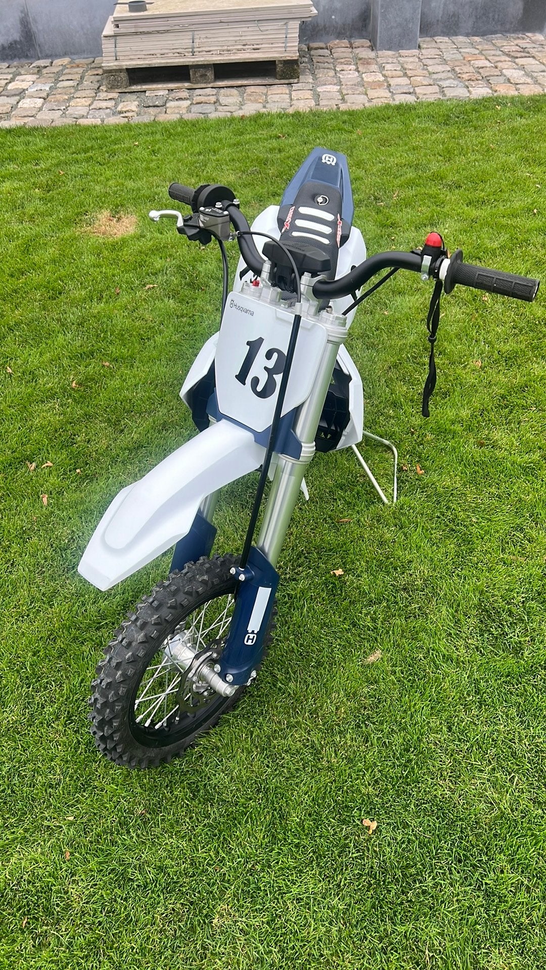 Husqvarna EE5 elektrische kindercrossmotor, Ophalen, Nieuw, Schijfrem