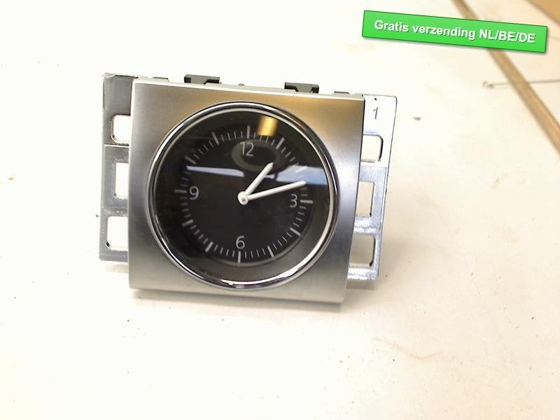 HORLOGE Volkswagen Passat Variant (365) (3AA919204A), Volkswagen, Volkswagen AG, Utilisé, Kundenbetreuung@volkswagen.de