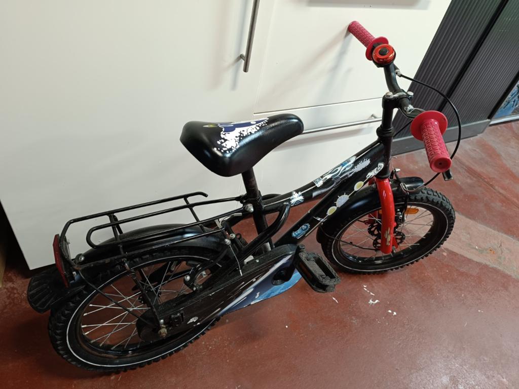 Vélo 16 pouces, Enlèvement, Utilisé, Frein sur jante, 16 à 20 pouces
