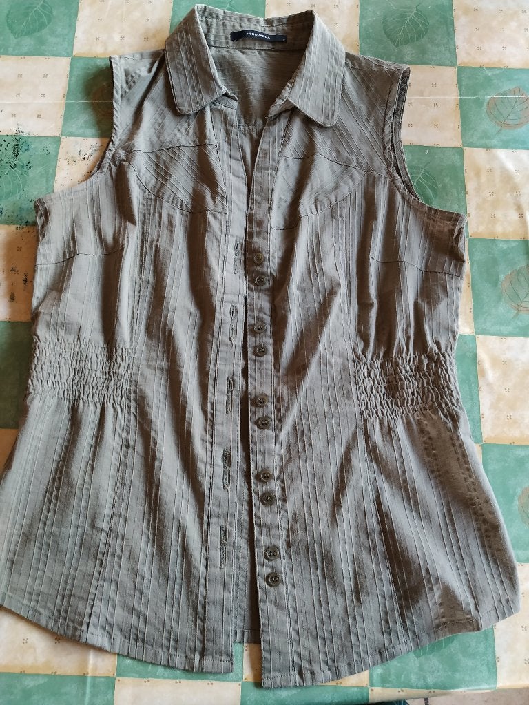 dames hemdje zonder mouwen kaki maat M van vero moda, Ophalen of Verzenden, Maat 38/40 (M)