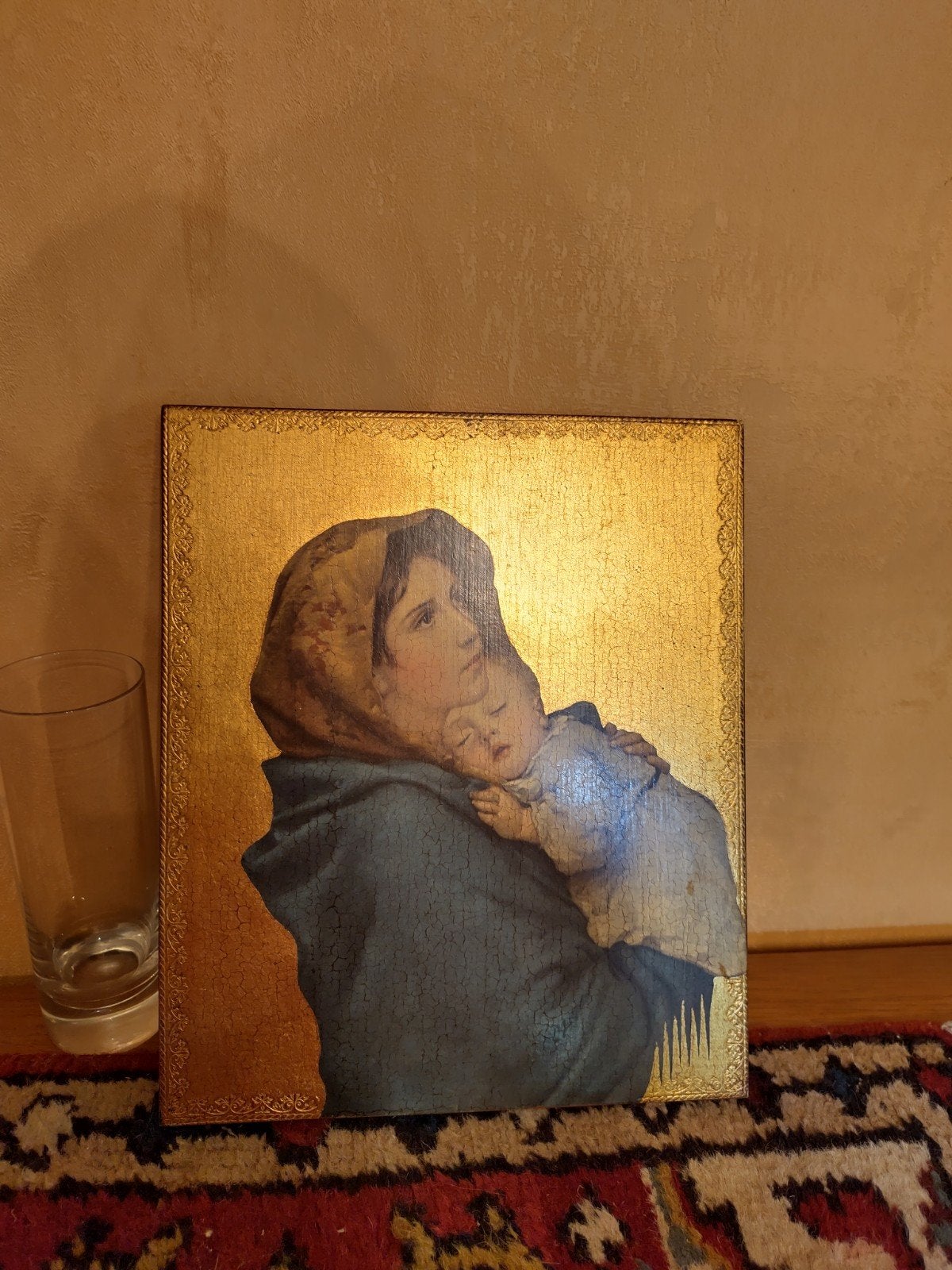 Image de Madonna par Roberto Ferruzzi, Enlèvement