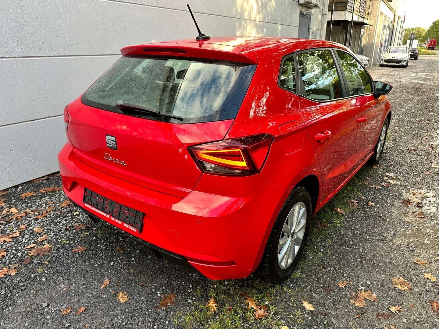 SEAT Ibiza Ibiza 1.0i MPI !* Navi/camera*, Autos, Rouge, 80 ch, Achat, Euro 6