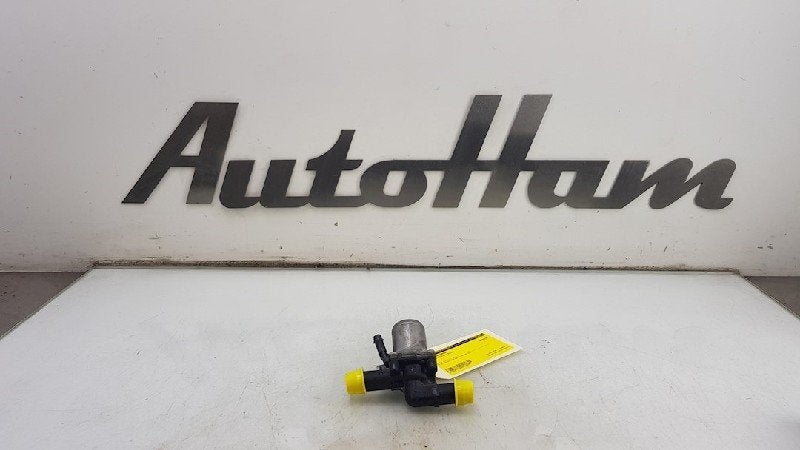 EXTRA EAU POMPE BMW 1 serie (F20) (|64119254742|9254742|), Utilisé, BMW, Petuelring 130
80809  München, DE, Bayerische Motoren Werke AG