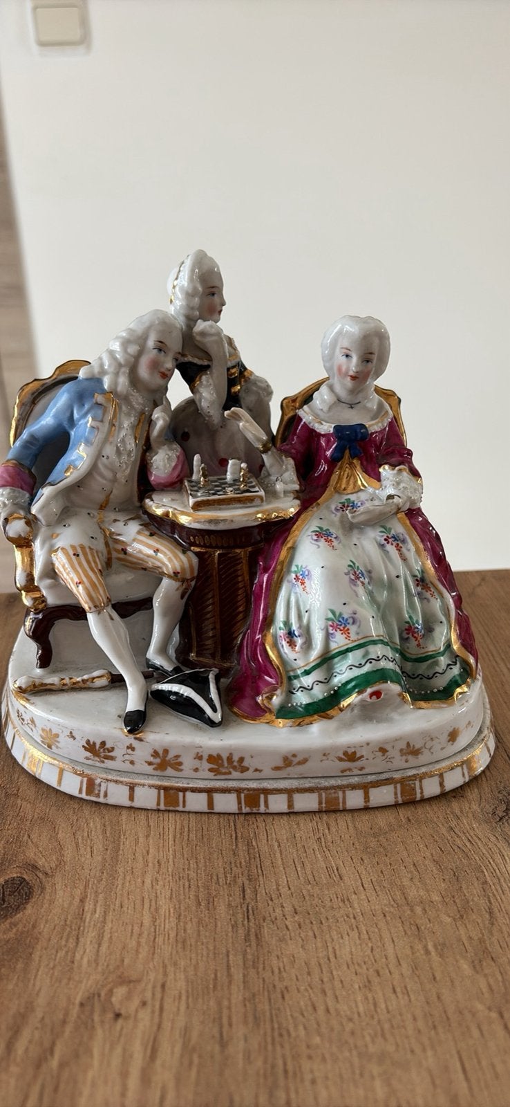 Rare Encrier en Porcelaine de Thuringe – "Joueurs d'Échecs", Antiquités & Art, Enlèvement ou Envoi
