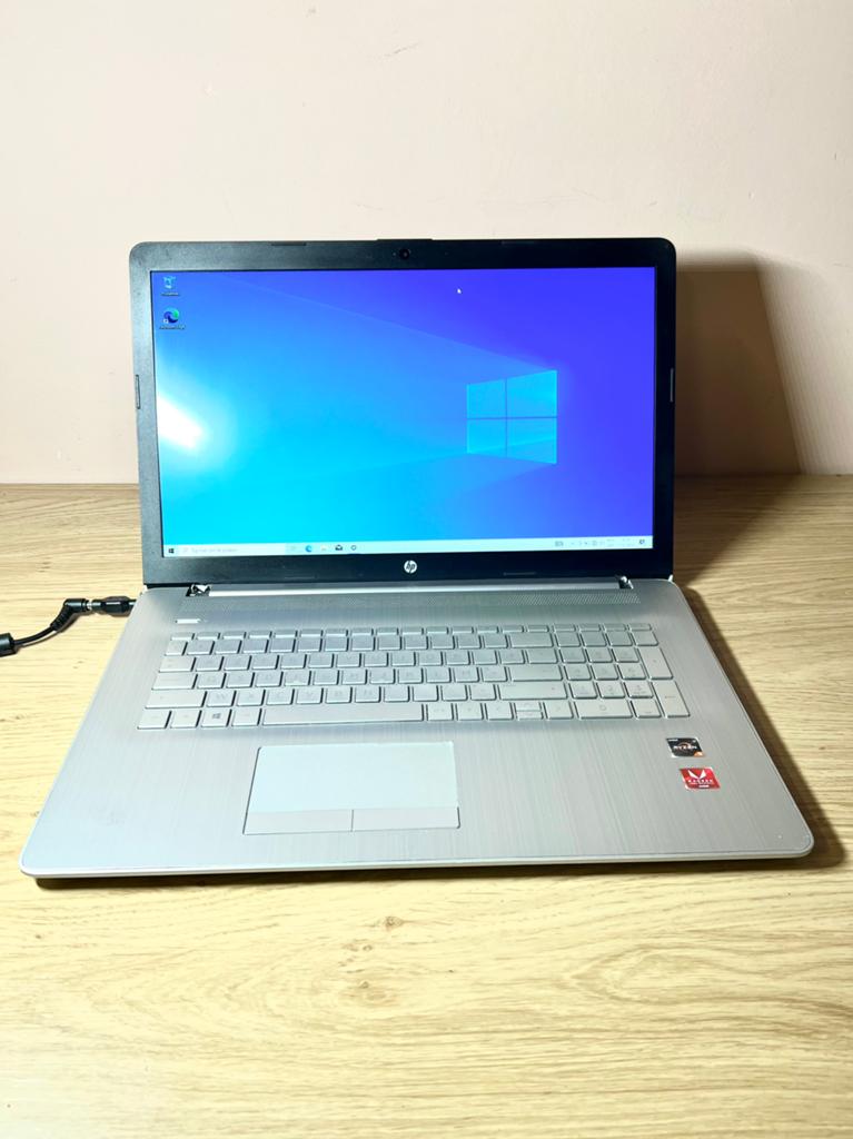 Hp 17 - AMD Ryzen 5, Computers en Software, Windows Laptops, Met videokaart, 8 GB, Ophalen of Verzenden, Zo goed als nieuw