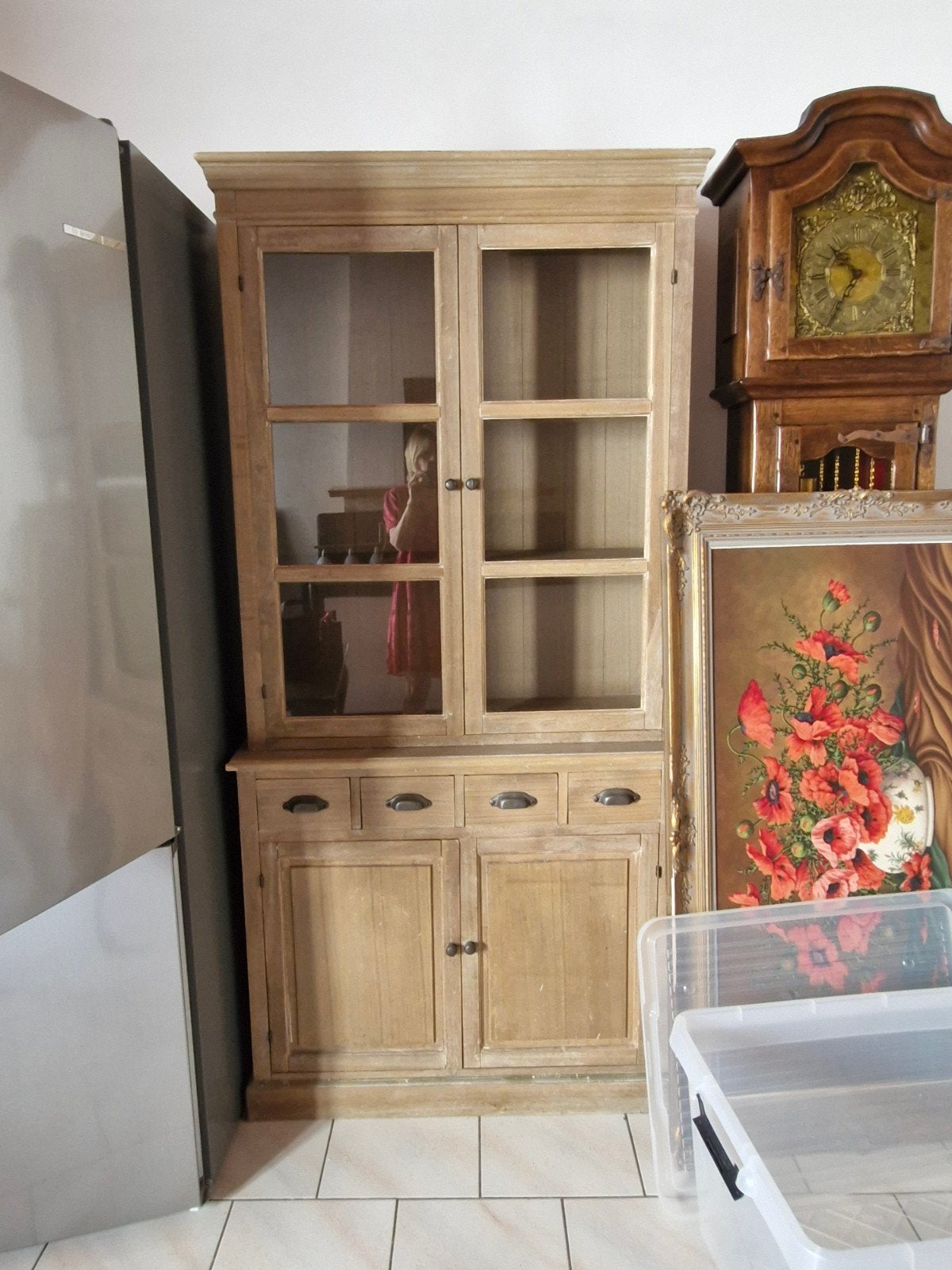 Armoire, Ophalen