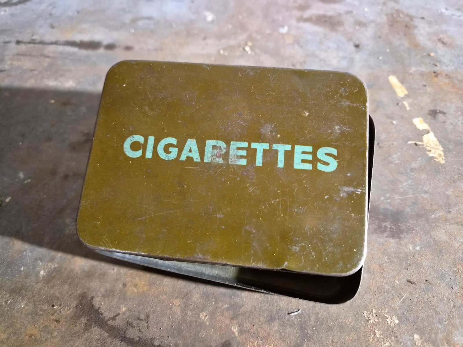 Boîte à cigarettes britannique originale, Collections, Enlèvement ou Envoi, Armée de terre, Autres types