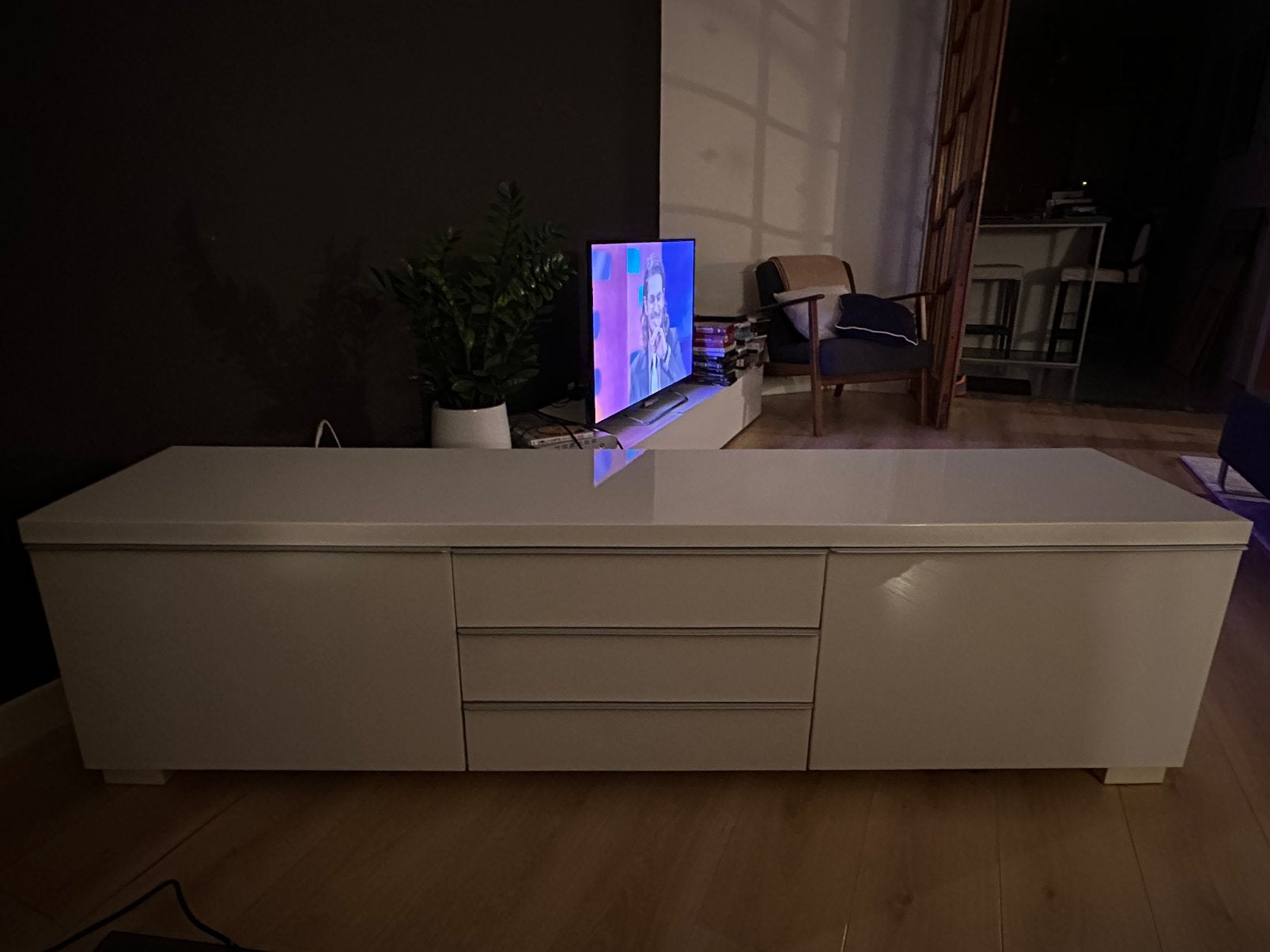 Ikea TV-meubel, Ophalen, Zo goed als nieuw