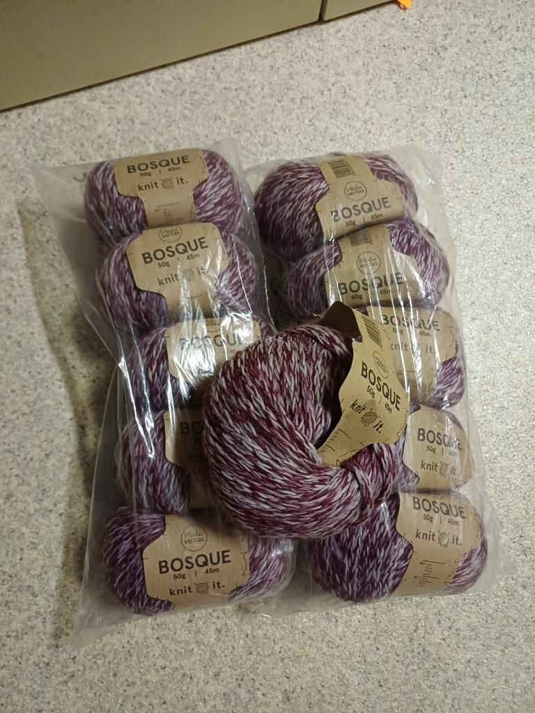 breiwol 11 kluwen van 50 gram 50 procent wol en 50 acryl, Enlèvement, Comme neuf, Tricot ou Crochet, Aiguille
