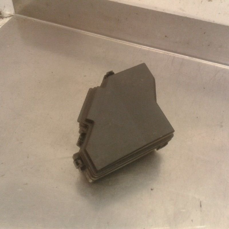 BOITIER FUSIBLES Honda Civic (FA / FD) (01-2005/12-2012), Utilisé, Honda