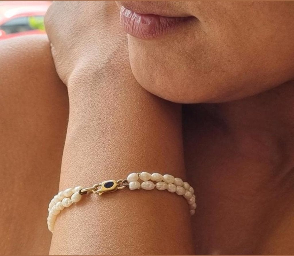 Armband Zoetwaterparels met 18k Gouden Slot 750 Goud, Handtassen en Accessoires, Ophalen of Verzenden, Zo goed als nieuw, Goud