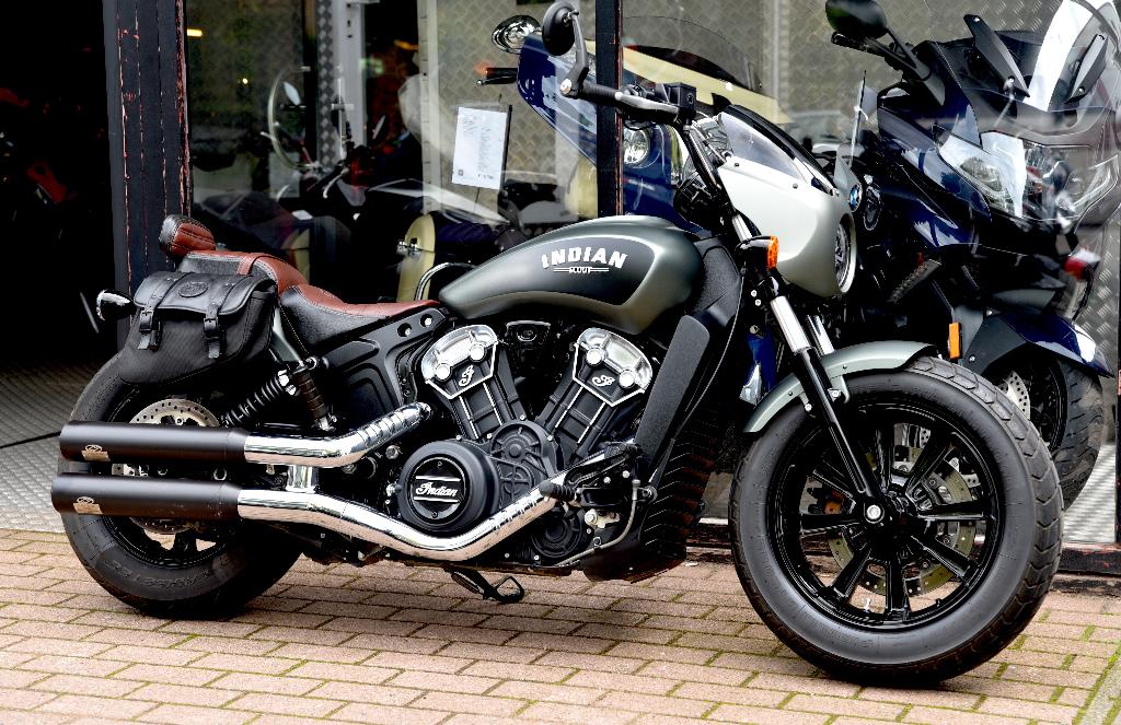 INDIAN SCOUT BOBBER ***MOTOVERTE.BE***, 2 cilinders, Occasion, Chopper, Moto indian