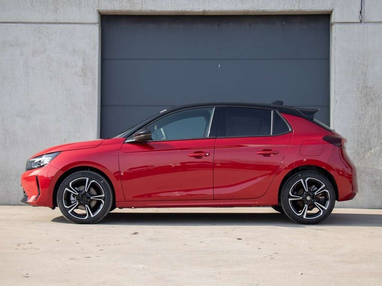 Opel Corsa ULTIMATE 1.2 MHEV 110PK|ALCANTARA|CAMERA|NIEUW S, Auto's, Opel, 0 kg, Bedrijf, 3 cilinders, 1200 cc
