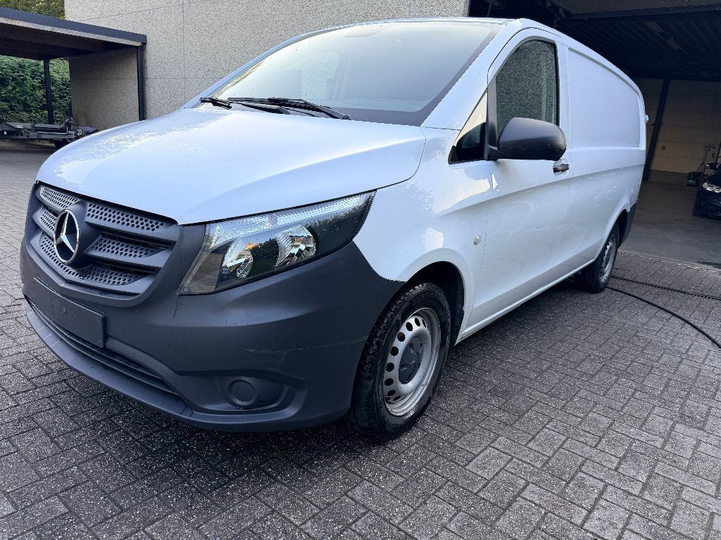 Mercedes Vito 111 cdi bleutec a2 euro 6, Auto's, Voorwielaandrijving, 4 deurs, Stof, 4 cilinders