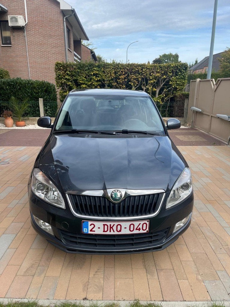 Skoda Fabia 1.2 Benzine met trekhaak, Auto's, Euro 5, Stof, Handgeschakeld, Grijs