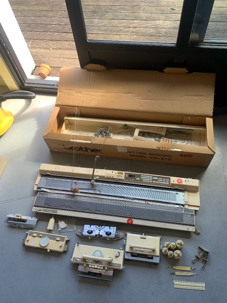Brother KH940+KR850 breimachine, Hobby en Vrije tijd, Ophalen, Gebruikt, Breien, Machine