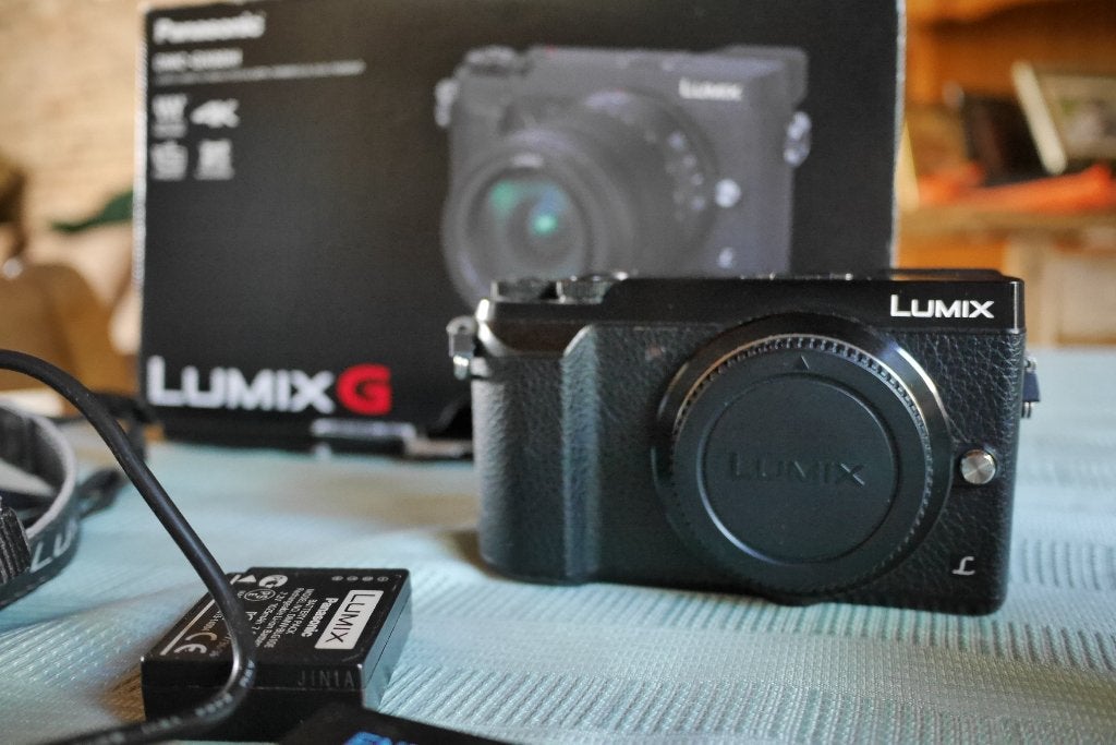 Panasonic GX80 4K + 14-45mm mega ois, TV, Hi-fi & Vidéo, Panasonic, Enlèvement ou Envoi, 4 à 7 fois, Écran inclinable/pivotant