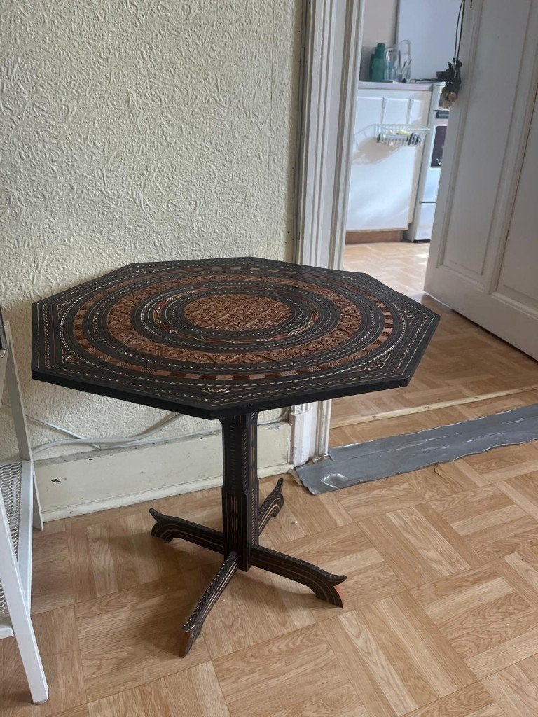 Vintage thee tafel, Ophalen