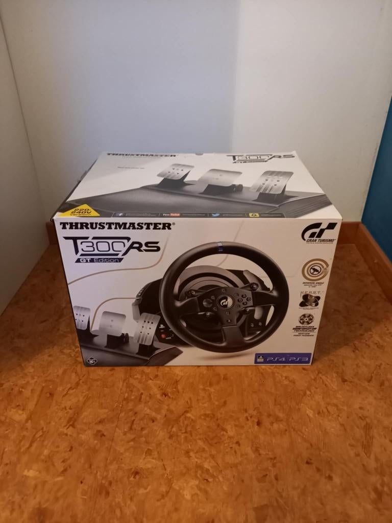 Volant Thrustmaster T300RS GT Edition, Volant de course, Retour de force, Comme neuf, Enlèvement