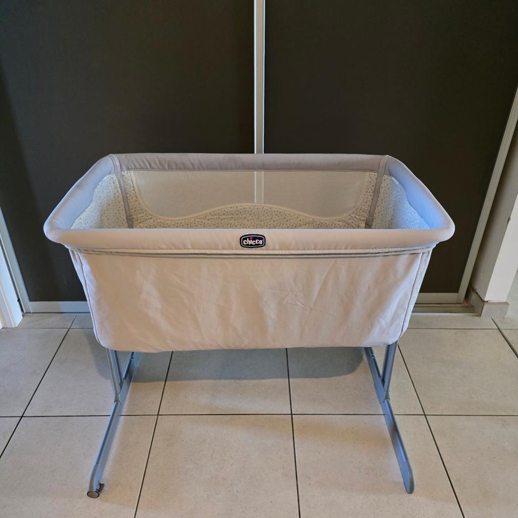 Chicco Next2Me co-sleeper (Lichtgrijs)+ 2 GRATIS hoeslaken, Ophalen