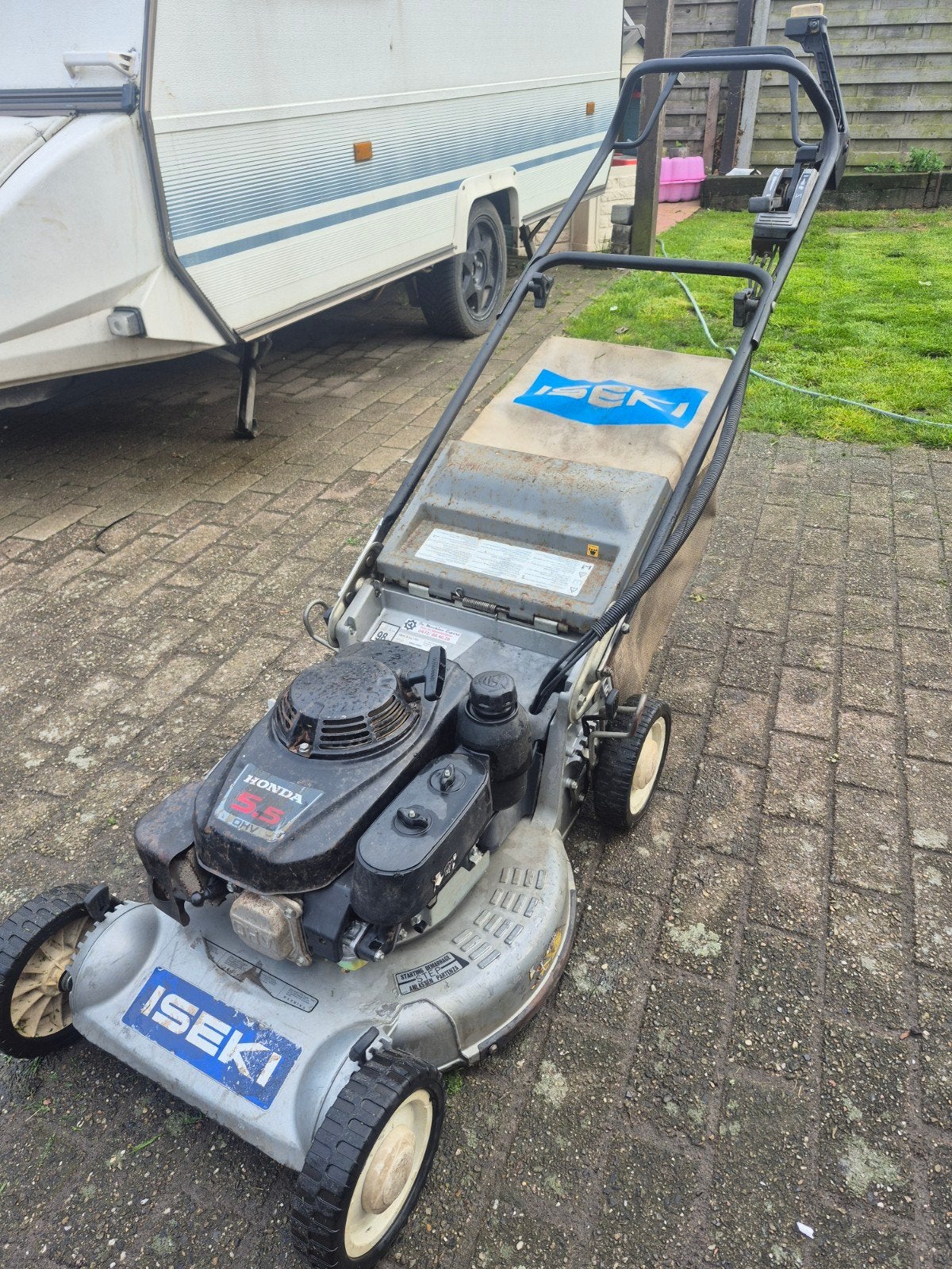 Iseki sw5210 van 2006 met honda motor, Enlèvement