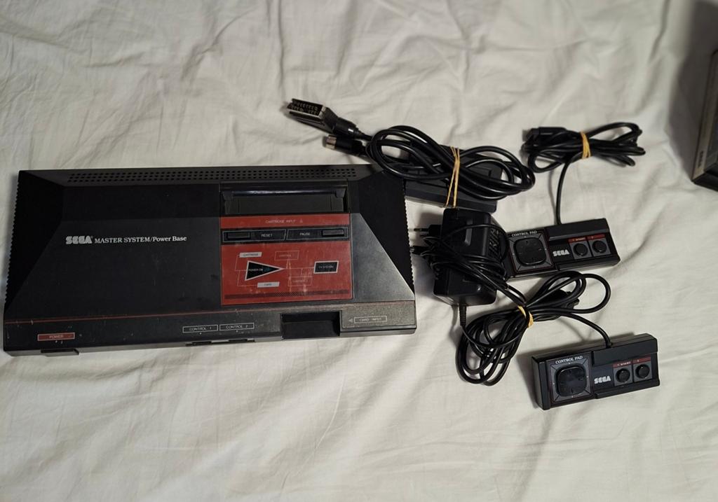 Sega master système 1, Games en Spelcomputers, Spelcomputers | Atari, Met 2 controllers, Ophalen of Verzenden