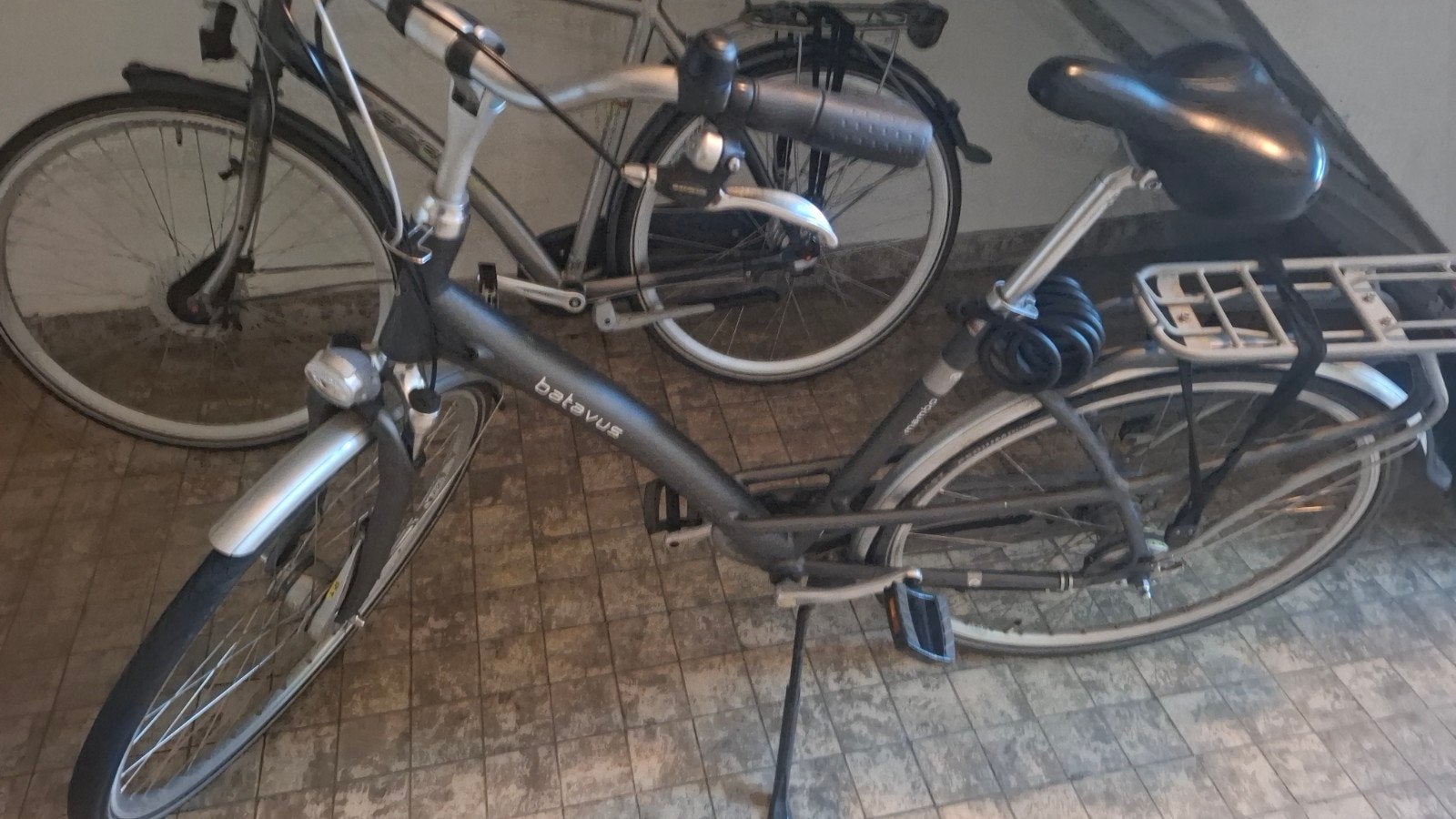 Batavus Mambo, Enlèvement ou Envoi, Batavus