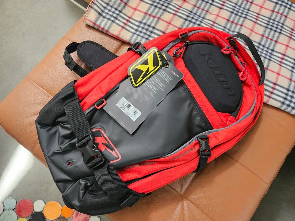 Volledig nieuwe waterdichte Klim krew 22 rugzak, Motos, Accessoires | Autre, Enlèvement ou Envoi