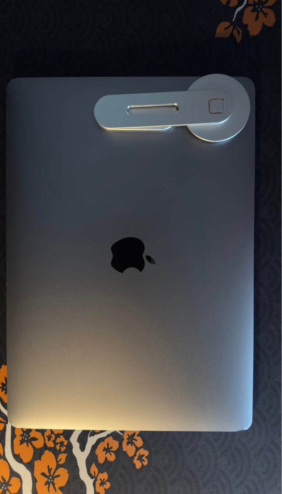 MacBook Air 13 pouce 2020 très bon état, Informatique & Logiciels, Apple iPad Tablettes, Gris, Enlèvement ou Envoi, 13 pouces ou plus