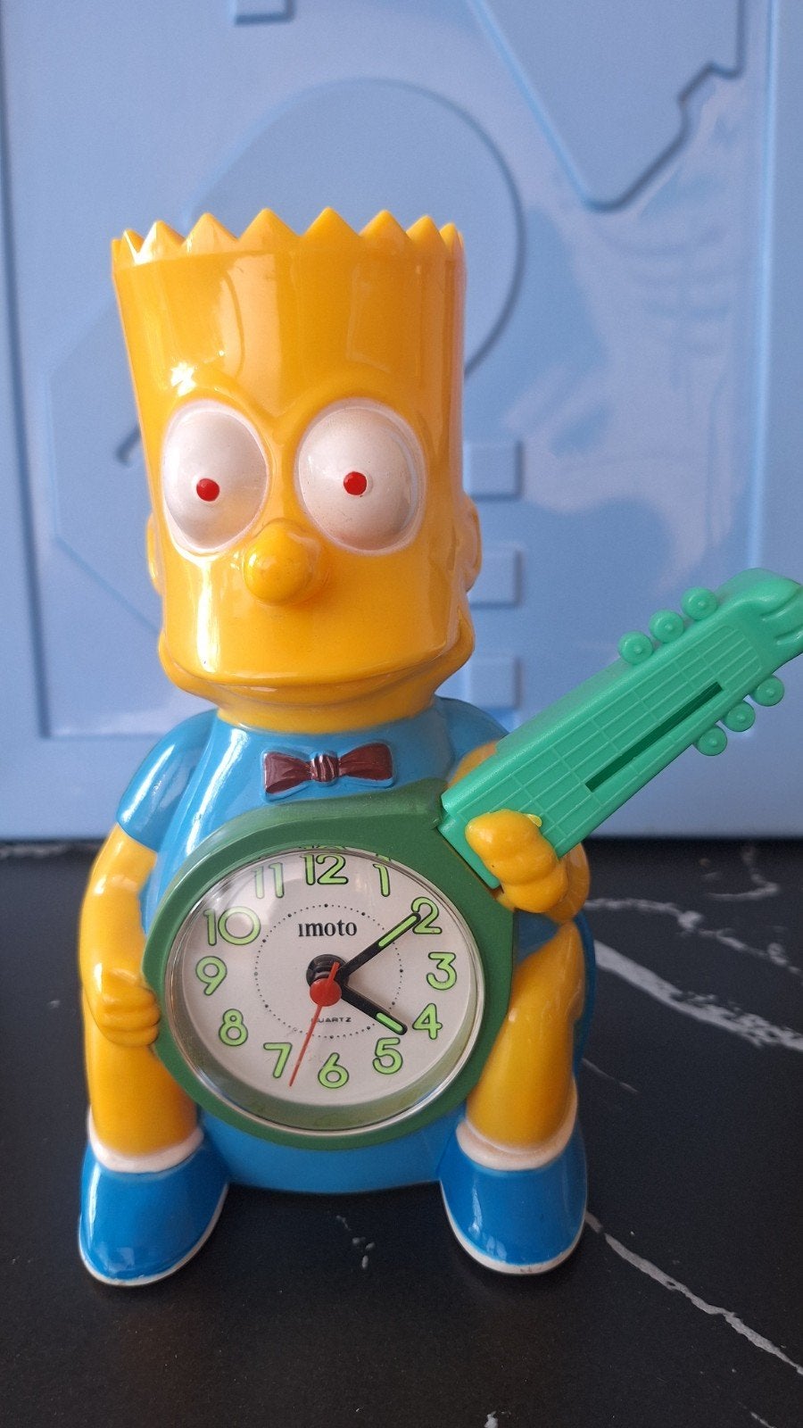 Wekkerradio Simpsons, Ophalen
