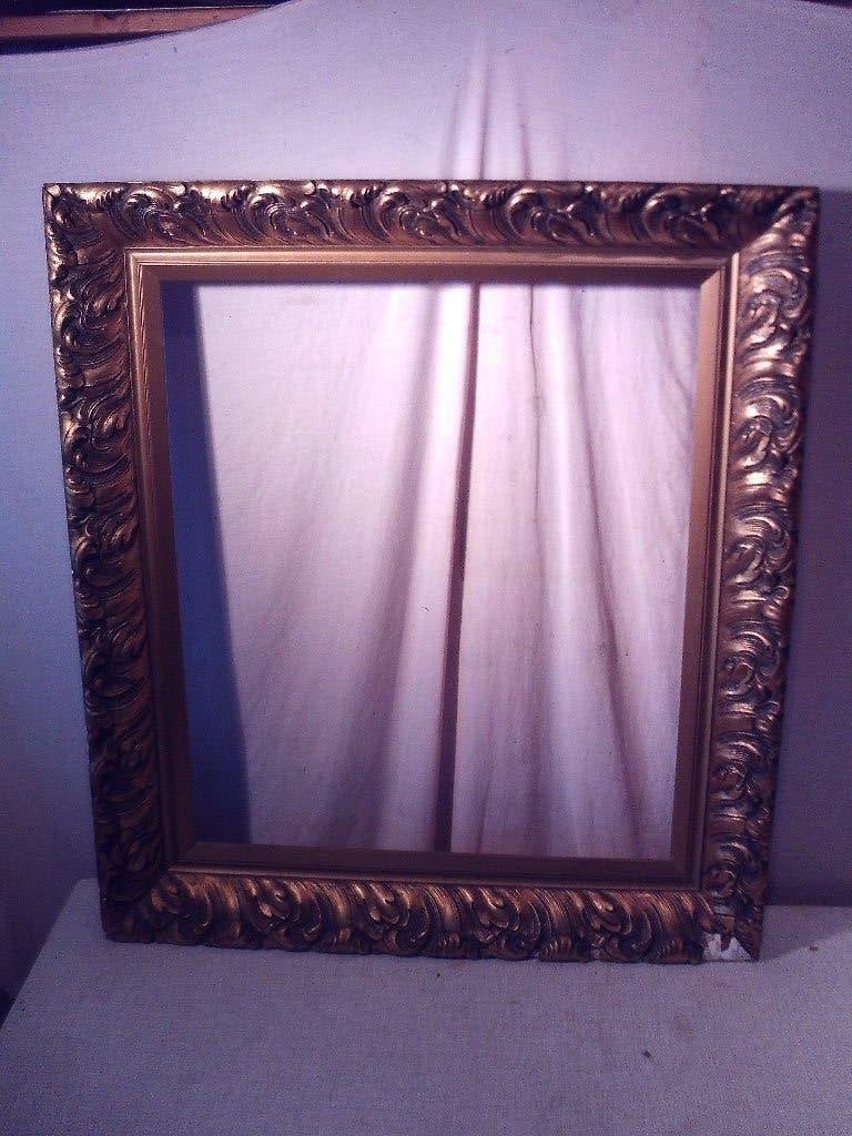 Cadre baroque ancien en bois - 75x66/60x51, Enlèvement ou Envoi, Utilisé, Doré, Avec système de suspension