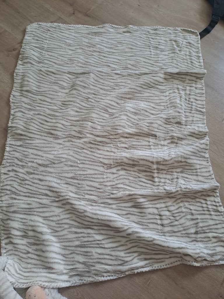 Fleece dekentjes, Ophalen