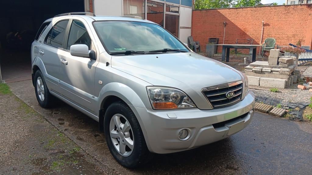 Kia Sorento 2.5 crdi, Autos, Kia, Cuir, Argent ou Gris, Achat, 5 portes