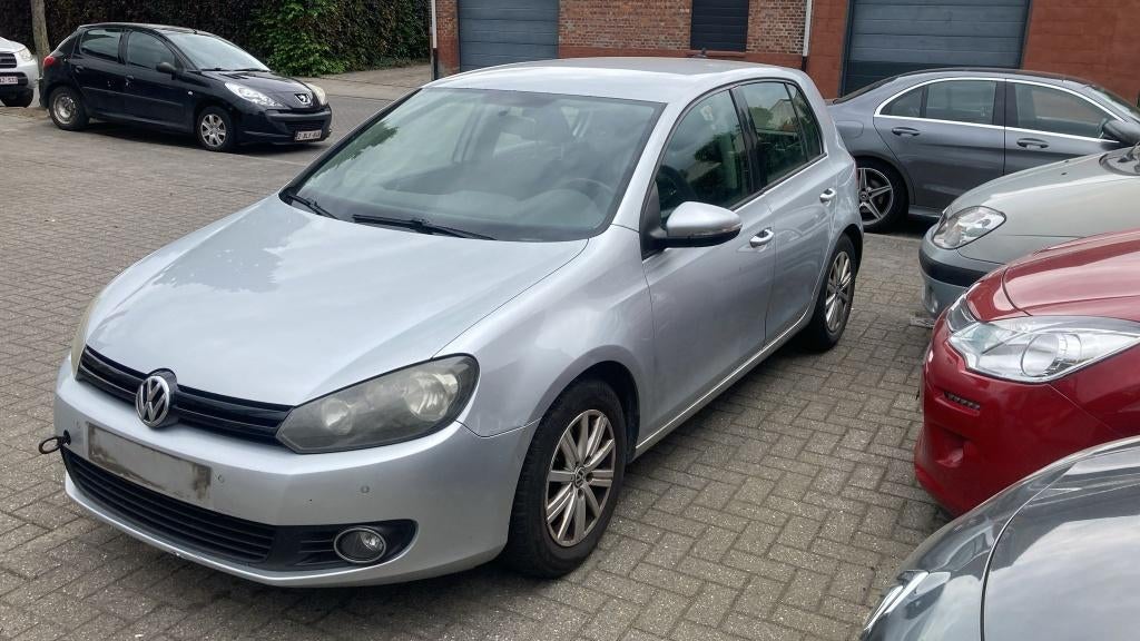 golf 6 1.6TDI bleumotion voor opmaak of onderdelen, Autos, Boîte manuelle, Noir, 5 portes, Tissu