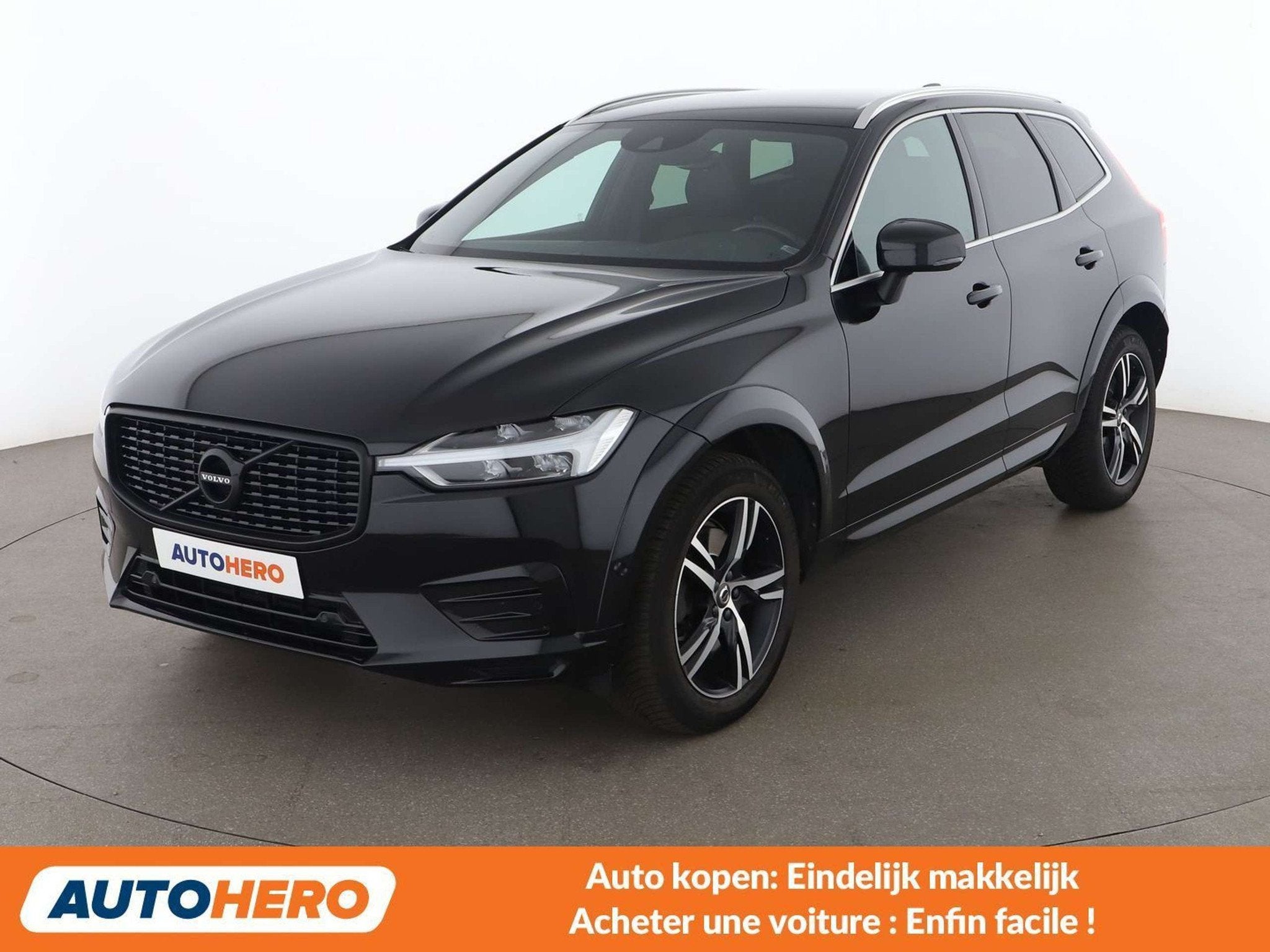 Volvo XC60 2.0 D4 R-Design 2WD (bj 2019, automaat), Auto's, Volvo, Gebruikt, Zwart, 161 g/km, 1969 cc