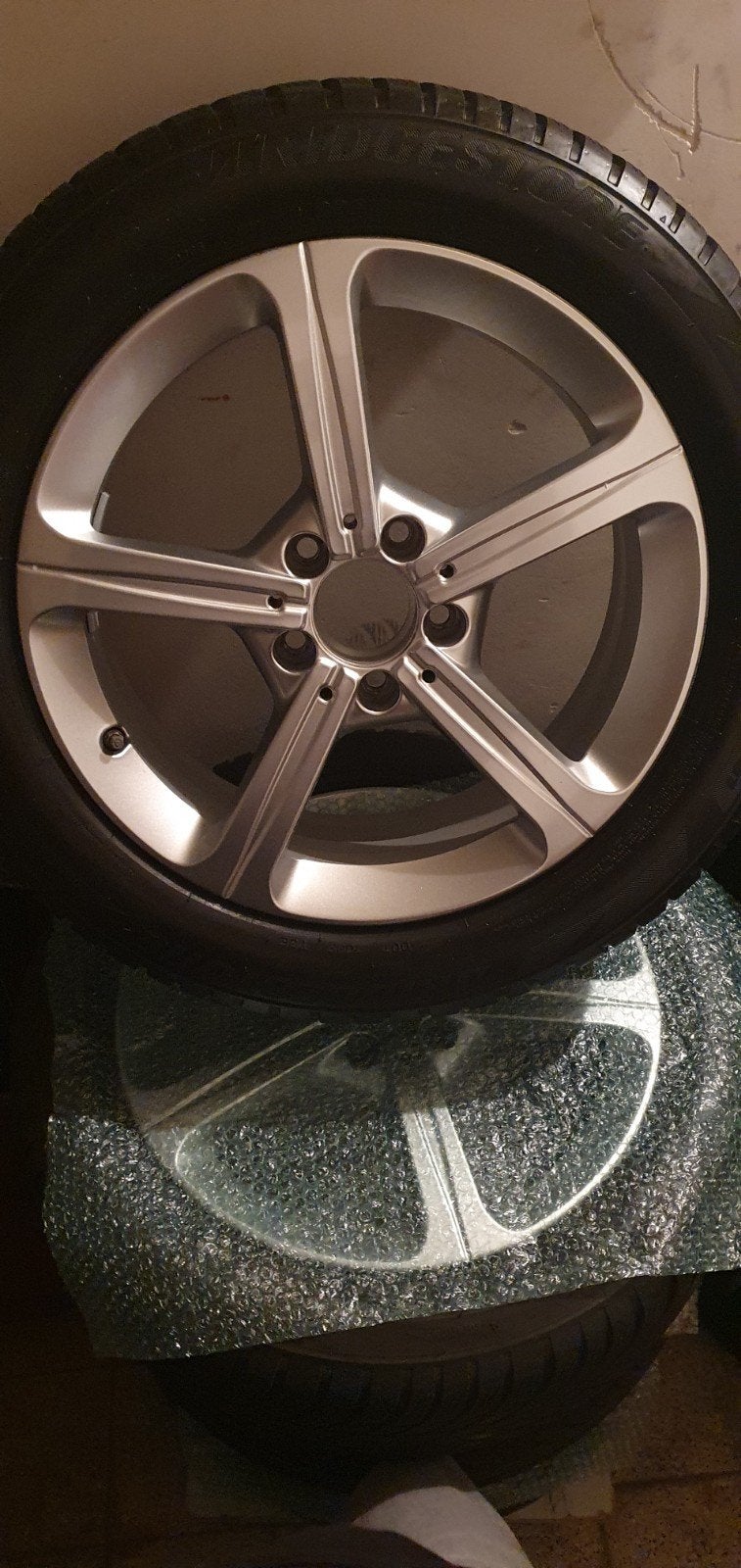 set van 4 winterwielen Mercedes in nieuwstaat., Auto-onderdelen, Ophalen, Gebruikt, 17 inch, Band(en)
