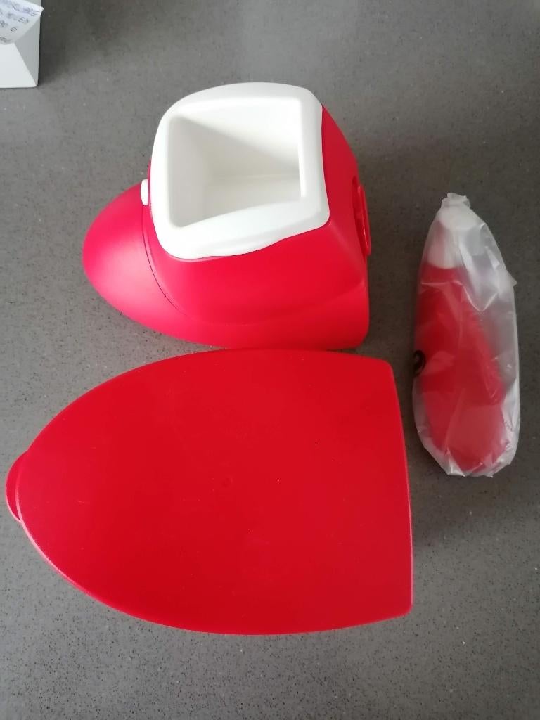Tupperware Kaasmolen plus (NIEUW) nog in verpakking, Huis en Inrichting, Keuken | Tupperware, Nieuw, Overige typen, Wit, Rood