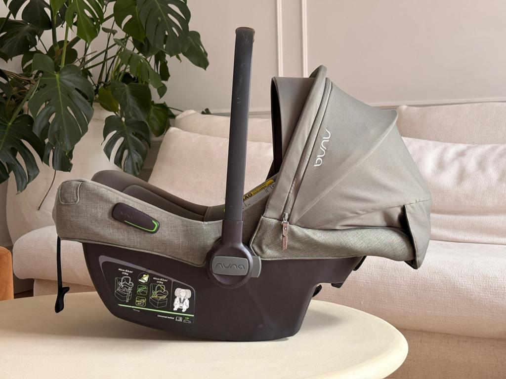 Nuna Pipa Next, Kinderen en Baby's, Autostoeltjes, Zo goed als nieuw, Overige merken, Autogordel, Ophalen