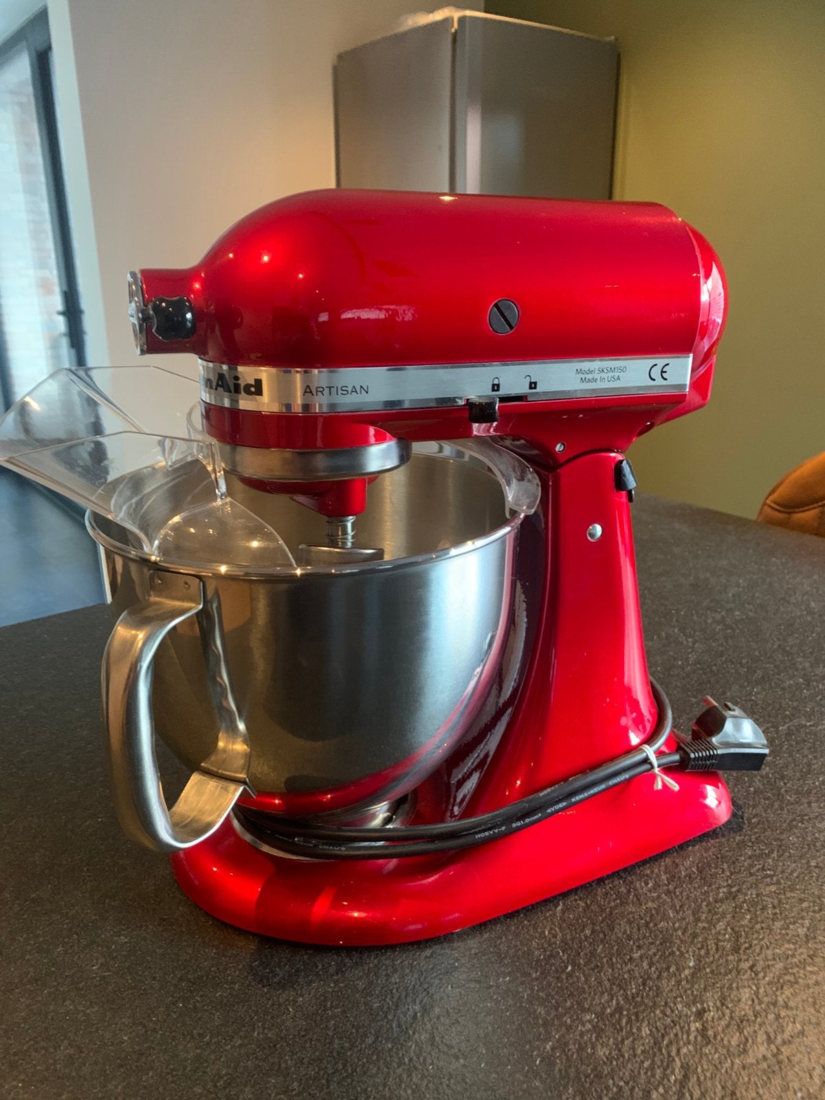 Keukenrobot KitchenAid, Elektronische apparatuur, Keukenmixers, 2 tot 3 liter, Ophalen, Zo goed als nieuw, 3 snelheden of meer