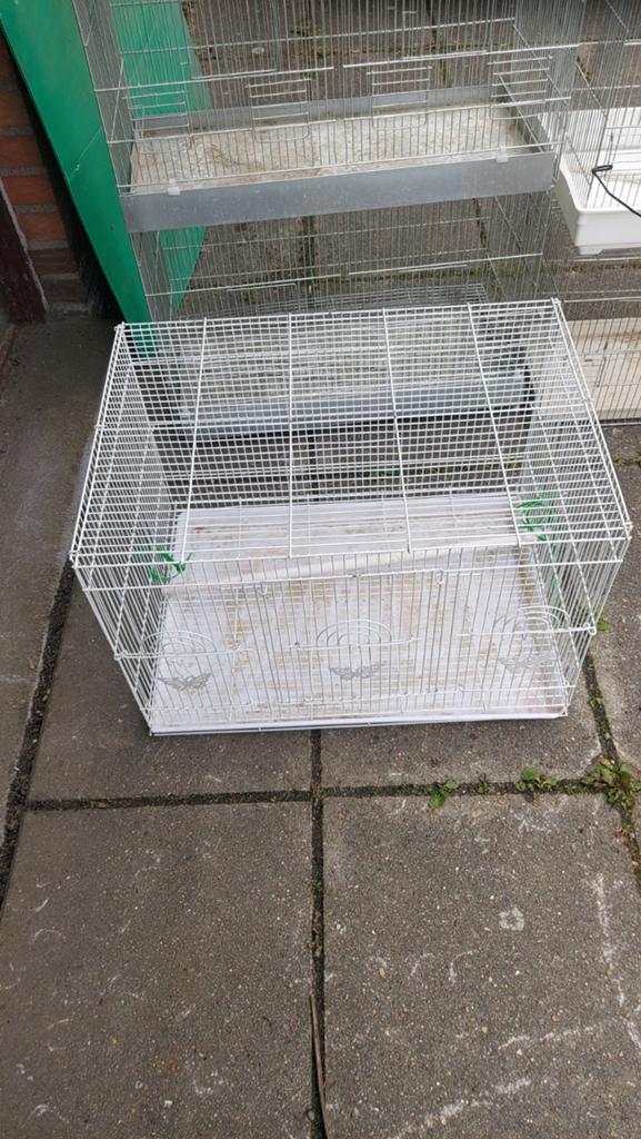 Draadkooien worden nog gekuist bij verkoop, Ophalen, Aluminium, Broedkooi of Kweekkooi