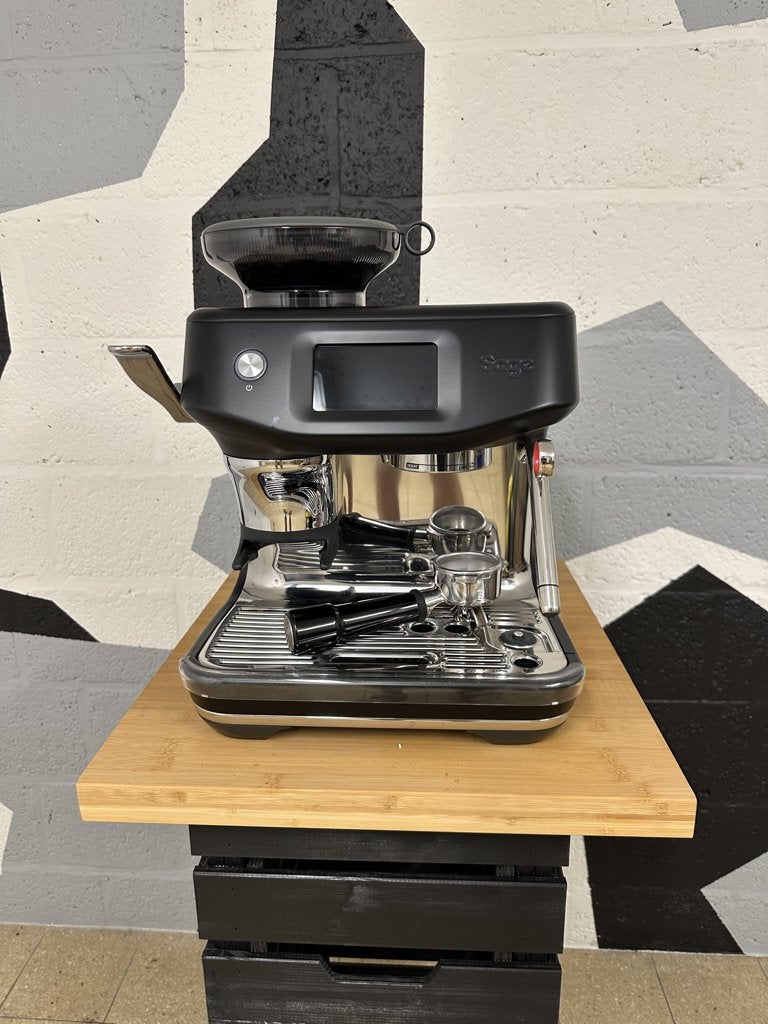 Sage The Barista Touch Impress, Machine à espresso, Réservoir d'eau amovible, Café en grains, Comme neuf