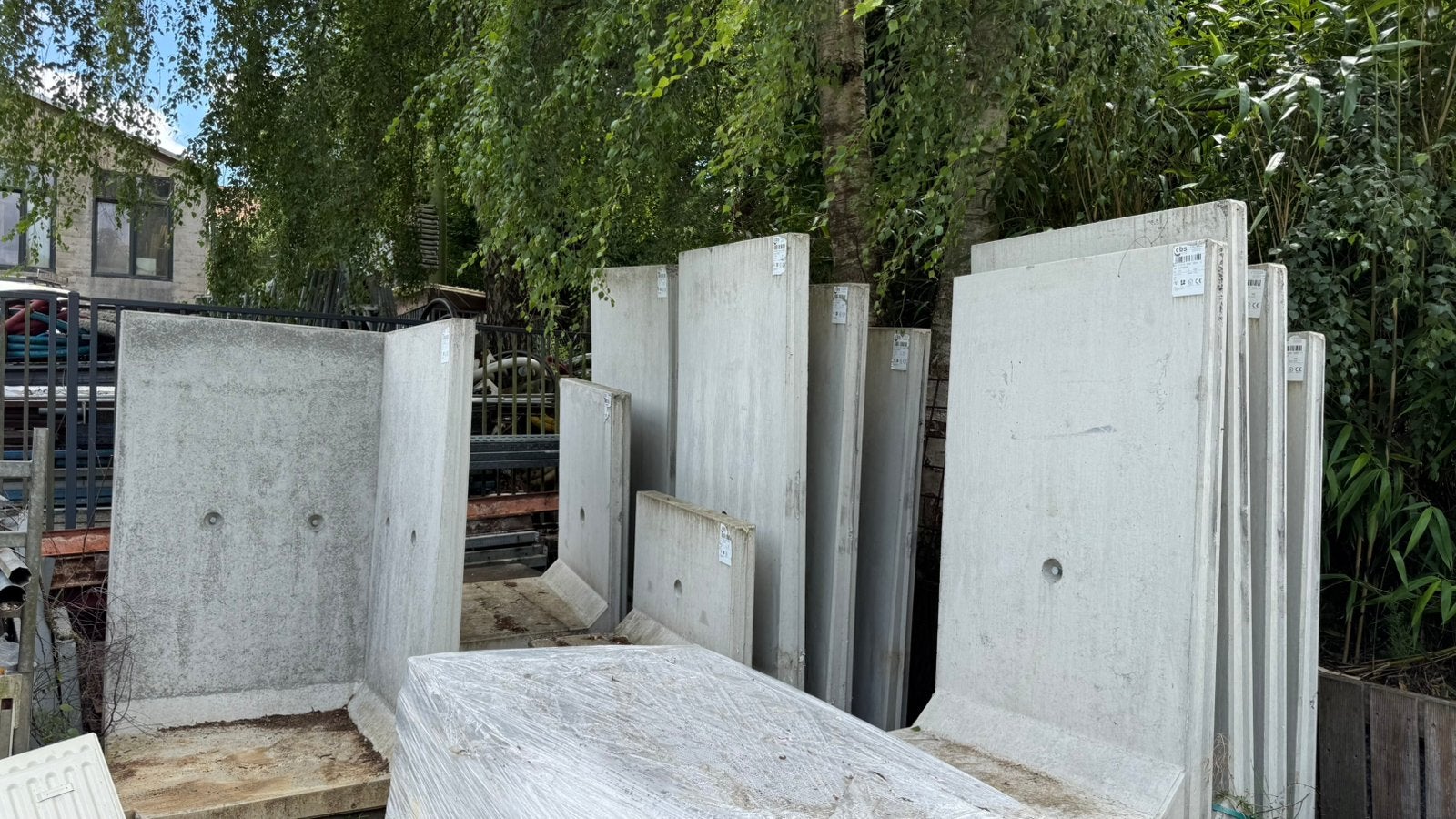 L en beton, Ophalen, 100 tot 200 cm, Nieuw, 50 cm of meer