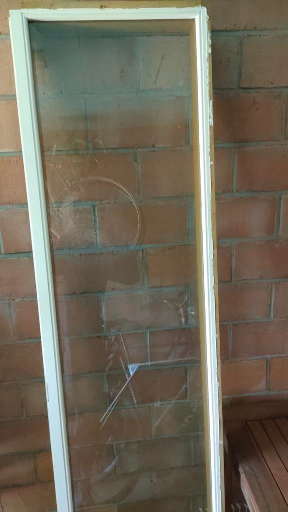 Kader met geslepen glas, Ophalen